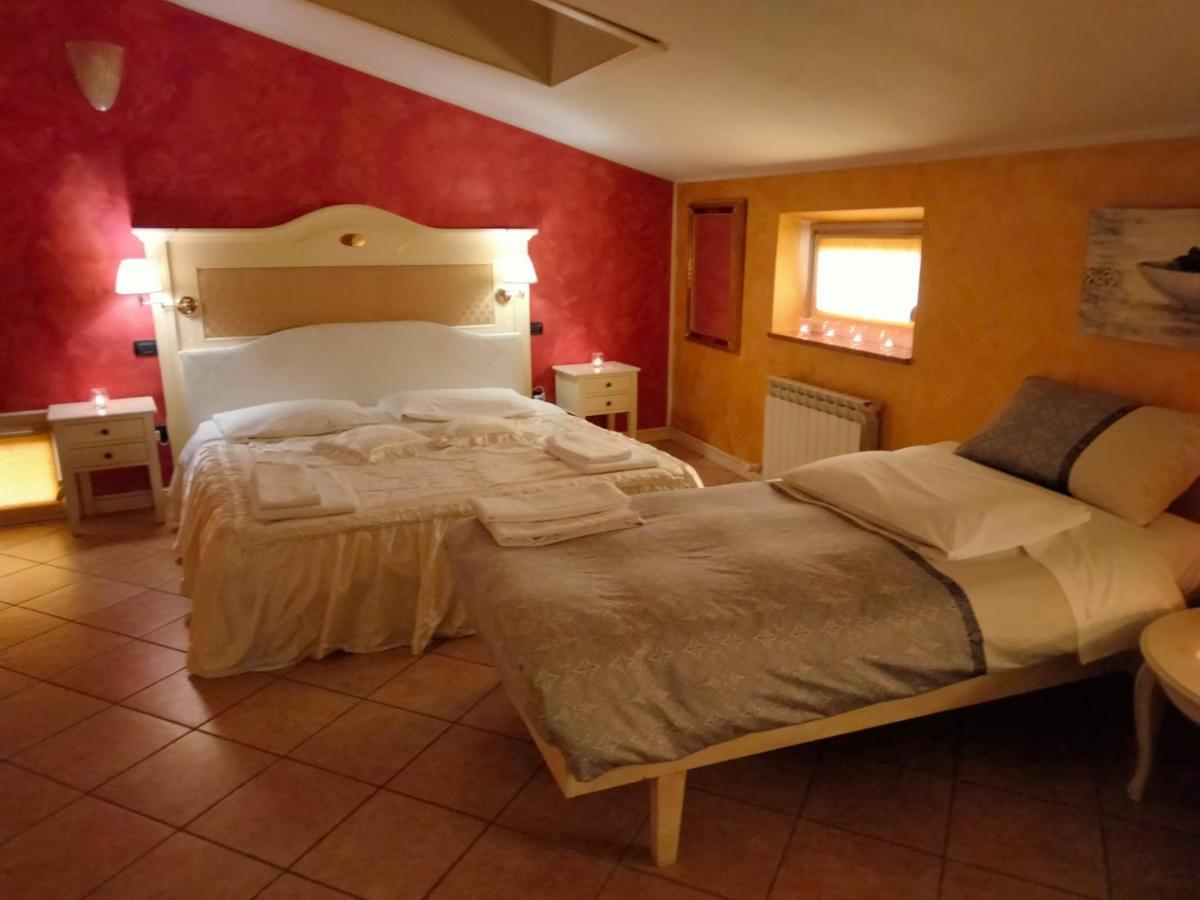 סן בוניפצ'ו Hotel Due Colonne מראה חיצוני תמונה