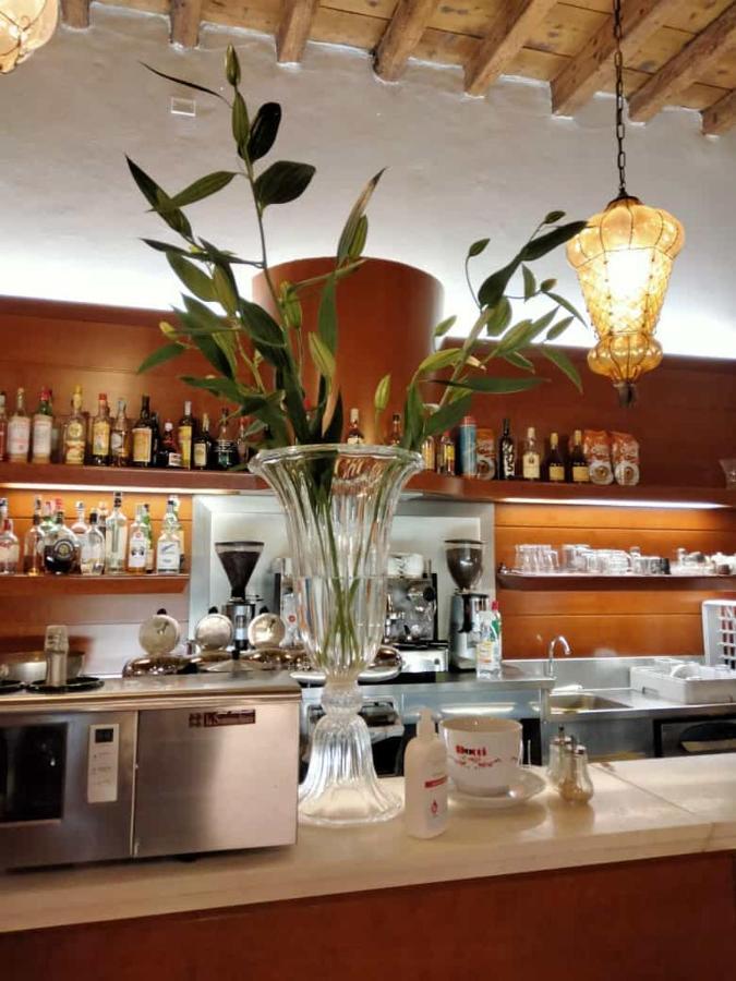 סן בוניפצ'ו Hotel Due Colonne מראה חיצוני תמונה