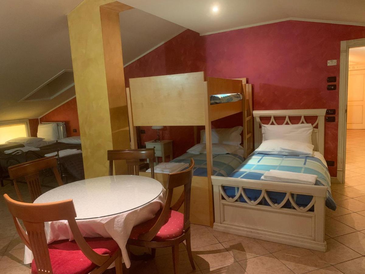 סן בוניפצ'ו Hotel Due Colonne מראה חיצוני תמונה