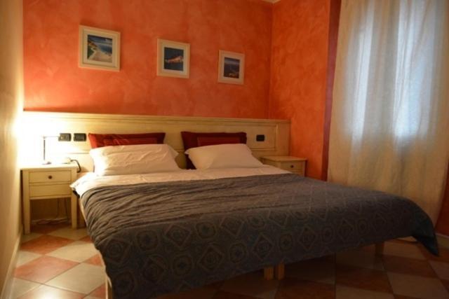 סן בוניפצ'ו Hotel Due Colonne חדר תמונה