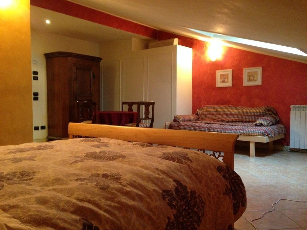 סן בוניפצ'ו Hotel Due Colonne מראה חיצוני תמונה